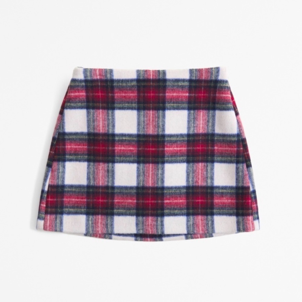 Abercrombie and Fitch Scarlett Wool Blend Mini Skort Tartan Red Size Medium